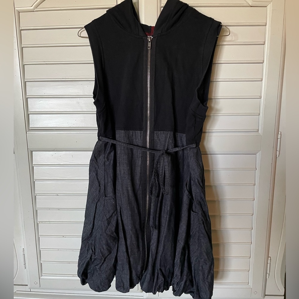 Ivy Jane Large balloon Hem Tunic Top